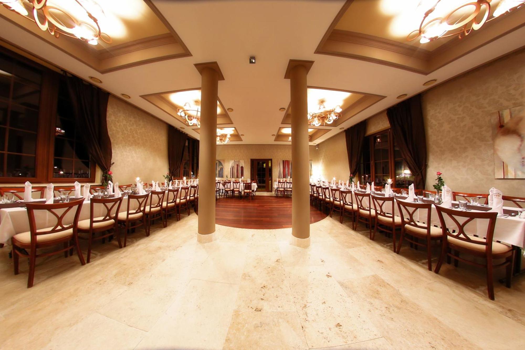 Hotel Klewinowo Conference & Spa מראה חיצוני תמונה