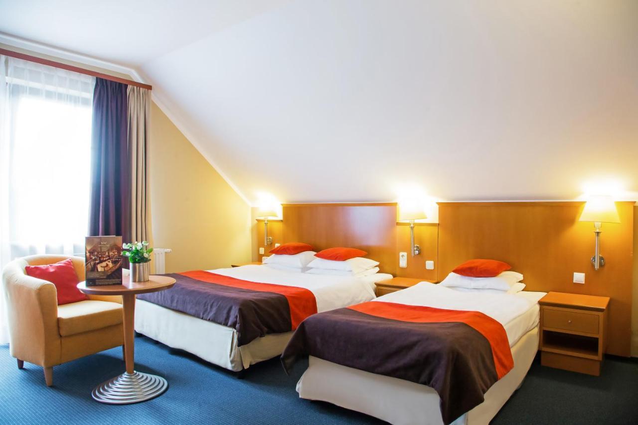 Hotel Klewinowo Conference & Spa מראה חיצוני תמונה